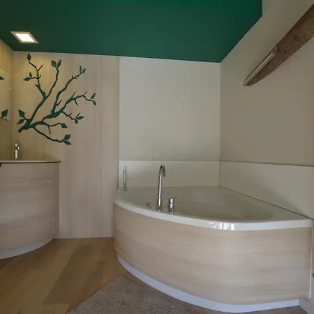 Enchanting In , Cleaning Included Holiday home