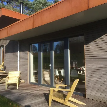 Chic Retreat Near & Fens, Cleaning Included *